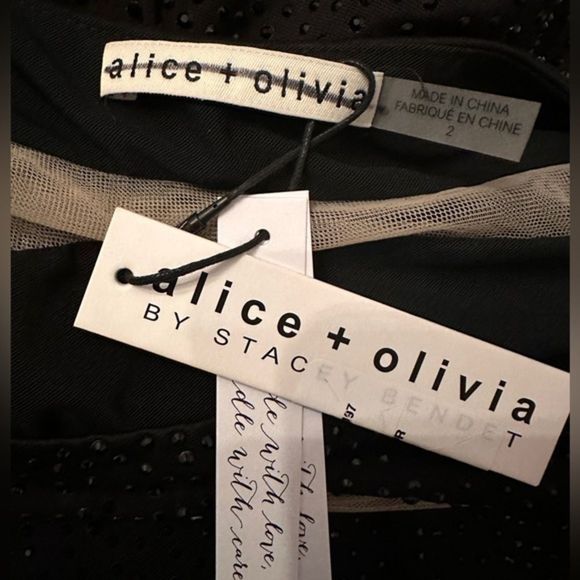 Alice + Olivia Mercedes One-Shoulder Dress size 2 - Picture 13 of 13